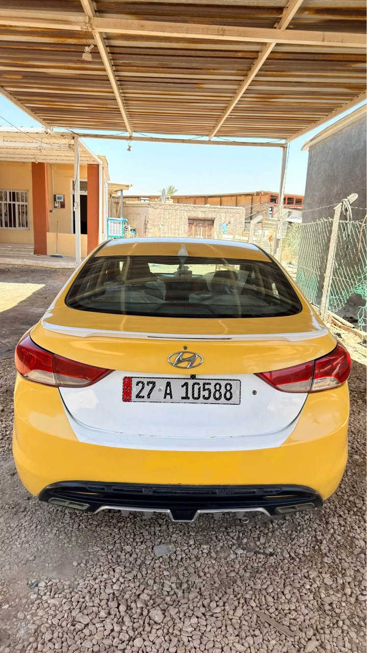الانترا 2013 
خليجي مكفول كفاله عامه 
من فتح والتبديل والضربه على بلاد  ابيعك سونار. 
وبيه باردات وتكحيل شويه شوف العين 
كير مكينه حداديه خير من الله مكينه 1600 دوش 
سياره بسمائنه وعدي بيه وكاله عامه شرط تحويل 
مصفره هيئه وغرامات وخط جوال جديد
باتري + تخم تاير + مضومه تبريد + راديتر جديد شادهن سياره برغي ما عايزه شغل وتطلع 

السعر 95 وبيه مجال قليل 
***********
الديوانيه مركز ديوانية, القادسية
