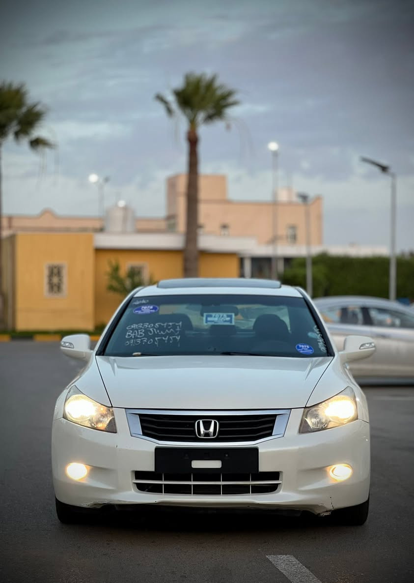 ✨🤍 الله يبــــــارگ بســـم الله ماشاء الله
🔥السعر 26800🔥
النوع : ‏HONDA.  الهاتف ،094.2000،908
الفئه : ‏ACCORD.الهاتف ،094.665.44.12
اللون : ‏أبيض لولي￼💎
استيراد كوريا 🇰🇷
سعة المحرك :35✈️✈️
سنة الصنع.2010
خاليه من القص و القشرة والسوس ✋
الحاله : ممتازة سيارة  درجة اولى خالية من العيوب✅
المميزات : الفل كامل اللهم بارك ⭐️
شاشة كاميرا خلفية🌟
ماشية62 اصلي💎
عدد 1مفتاح لارم كود 🗝️ 🗝️🌟
صالون جلد بنظافة عالية وتدفئة فالكراسي🌟
كاميرا خلفية🌟
تحكم في ستيرسو🌟
حساسات خلفية 🌟
فتحه ف السقف🌟
كراسي كهربائي
سيرية قومة وديسكو جديدة👍👍
الكربون الأصلي موجود وبالكشف 🛠️
المحرك والكمبيو 10/10🌟
سياره بصفه عامه بسم الله ماشاء الله خاليه من ابسط العيوب


**إذا كنت صاحب هذا الإعلان وتريد حذفه لأي سبب، رجاءا أرسل رسالة إلى الدعم الفني**
