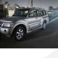 عندي سيارة باجيرو موديل 2٠٠7سيارة جاهزة تخكم تاير صدر جديد سلايت كشنات...