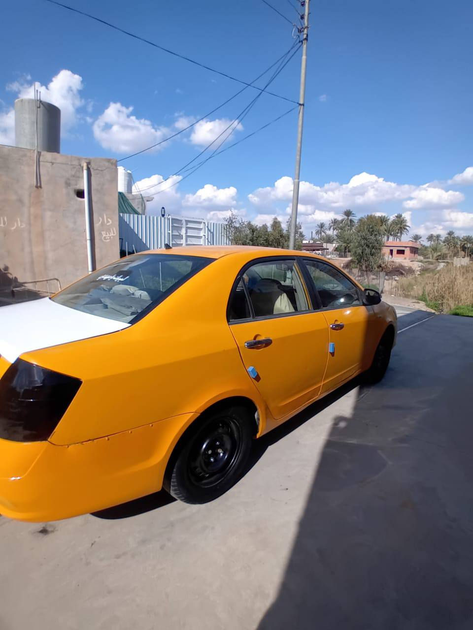 جيلي موبل 2013 رقم بغداد مشروع وطني سنوية لل30 شرط التحويل تخم تاير وگير محرك كله شرط  بيها طخه جامرلغ امامي ومعدلة  لايت زنون الهزة بعدها لشهر السابع  مكاني ديالى جلولاء للاستفسار الاتصال ع الرقم ***********
