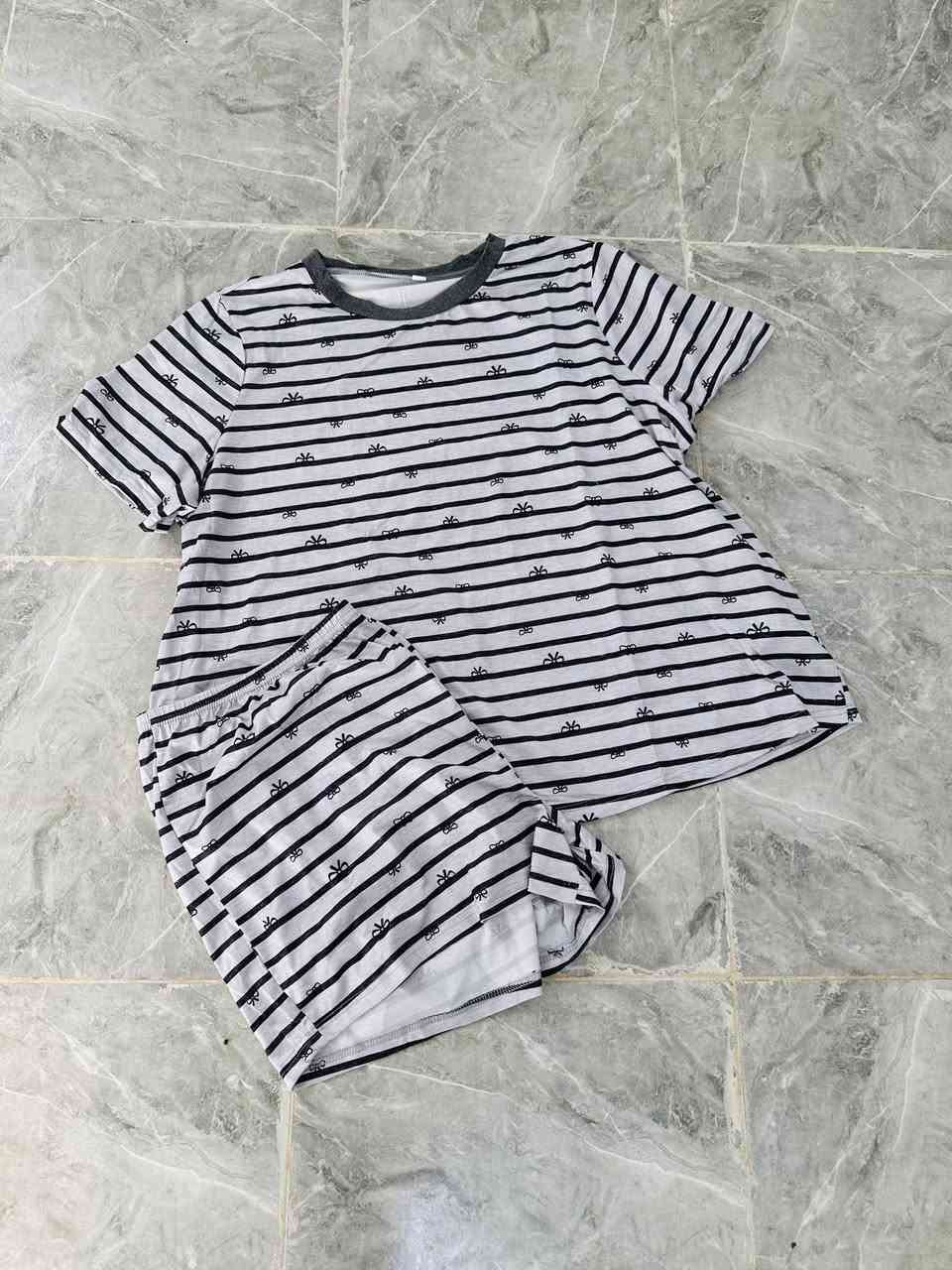 قياسات خاصه السعر 5الف قماشه قطني يخبل


**إذا كنت صاحب هذا الإعلان وتريد حذفه لأي سبب، رجاءا أرسل رسالة إلى الدعم الفني**