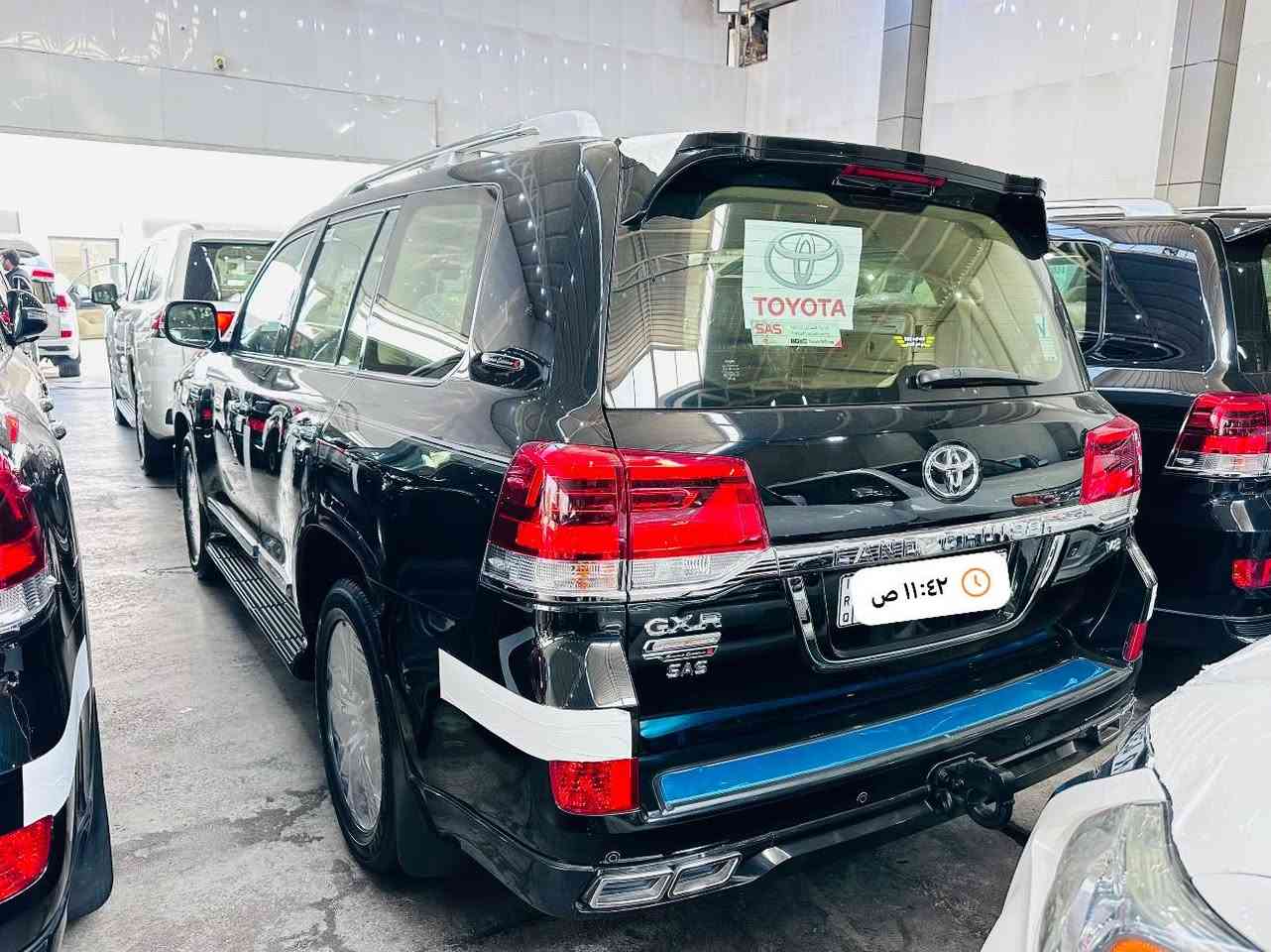 السلام عليكم
لاندكروز  2021 GXR V8 

SAS باب اول 

تطبيق ثلاث شاشات اصلي 

للبيع او للمراوس 

السياره شرط على وضع الشركه 

جديده جدا جدا 

بصمة

سلايت

اضواء LED 

5 كامرات 

مكينة 4700

LED نهاري

اشاير بالمري او مري شفط

كشنات الأمامية تحكم 

كشنات جلد 

شاشات خلفية

تحكم استيرن فول 

صندوك كهربائي 

حساسات امامية خلفية

مثبت سرعة 

قيادة ذاتية 

سايد بريك كهربائي 

شاحن واير ليس

السيارة بعد بيهة مواصفات او غنية عن التعريف 

سيارة رقم بغداد انكليزي

باسمي شخصيا ثاني يوم اروح احولك 

ماشية بالضبط 37 الف فقط 

سيارة جديدة كلش وعلى وضع الشركه 

سيارة مكفولة كفالة عامة من الدعامية للدعامية 

مكاني بغداد 

الاستفسار رقم الهاتف 

***********
