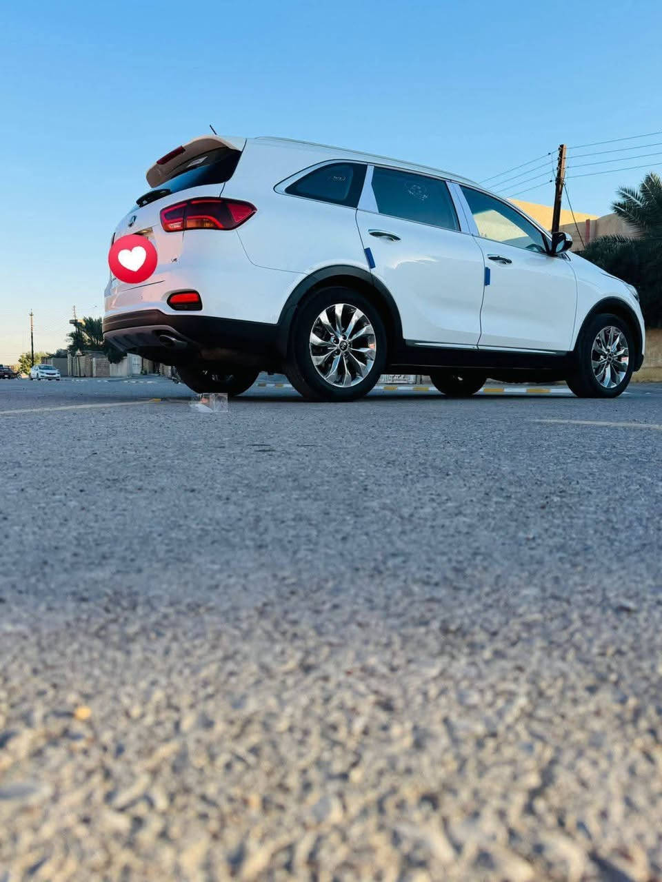 السلام عليكم للبيع او مراوس  السعر 245 وبيها مجال بسيط
‎كيا سورنتو 2019 خليجيه 
6 سلندر 7 راكب. 3 قطع تبريد ‌‎
مكفوله كفاله عامه.. 
بيها تبديل باب صدر بس 
 جديد ‌‎سياره بمعنى الكلمه ‌‎ 

مواصفات : اوتو هولد

كشنات الاماميه تدفئة تبريد
الكشنات الخلفية تدفئه 
‌‎بصمة أبواب 
شاحن وايرلس كشنات كهرباء
‌‎جنطه كهرباء لايت زنون 3 عدسه‌‎
‌‎4 انضمة قياده 
كامره خلفيه
‌‎شاشه كبيره اصل جي بي اس 
‌‎حساس امامي وخلفي
‌‎مري شفط ويا البصمه ‌‎
‌‌‌‎تحكم استيرن فول 
‌‎حاكية : ابلوتوث : اوكس
‌‎لايت زنون بك لايت لد 
‌‎اضواء ترحيب بلادية
‌‎علامة سورنتو إضاءة بالدوسة
‌‎مرايات شفط وي البصمه 
 وَيْل 19 اكروم
للأستفسار ‏‪***********
مكان السياره. واسط الكوت 
‌‎
