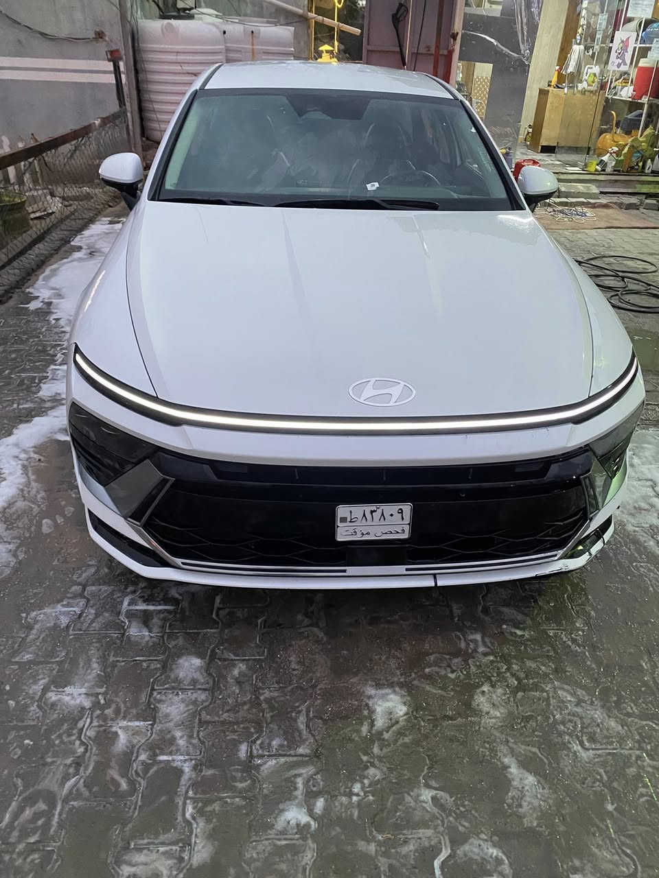 السلام عليكم سوناتا 25 وارد كوري ماشيه 6000 بعدها زيرو قماره مابيه زروف يعني موو تكسي كوري اصلي موو تجميع السياره مزوعه مواصفات بدون رقم السعر 190 الشراي يتصل وخادمك *********** مكان السياره بصره
