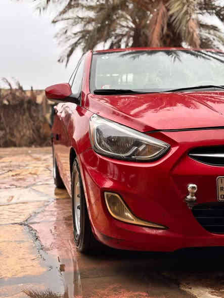 السلام عليكم 🙂🖐️
اكسنت 2017 امريكي 🇺🇲 
السياره بيها 4 قطع بنيد وجاملغ جهة الصدر تبديل والباب جهة الصدر والجاملغ جهة السايق صبغ وبيه لغد معمر 
كير مكينه تبريد خير من الله رقم بغداد دولي سياره بسمي 
شاشه اندرويد كامره خلفيه مانع انزلاق ايكو تقليل صرف الوقود
مكاني بغداد شهداء السيديه قرب تقاطع درويش 
شراي هذا رقمي اتصال وواتساب 
***********
