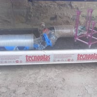 عندي هاي الجامه مال شربت الثخن سته ملم الطول سبعين والعرض متر وشويه تص...