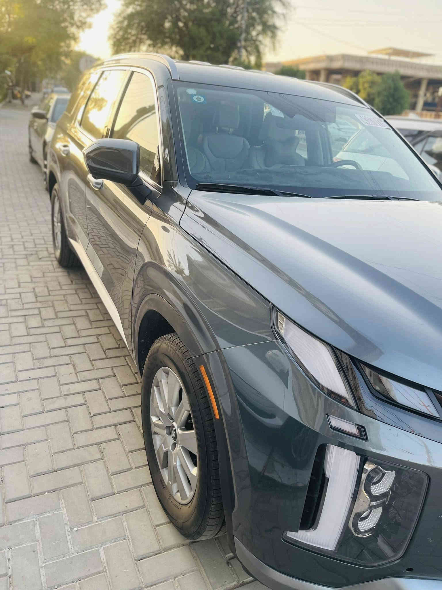 السلام عليكم 
بلسايد موديل 24
وارد امريكي والصور مرففة مع المنشور
بدون تبديل وبدون صبغ 
ماعدا طخه بسيطة بالجاملغ الخلفي ومعدل تعديل درجة اولى pdr وتكحيل كارت
رقم بغداد  انگليزي وبأسمي وتحويل ثاني يوم

المواصفات 

تدفئة كشنات
داخل غرفة رصاصي
كشن الوسطي سياحي منفصل
نقطة عمياء
تحديد مسار 
حساس خلفي
توقف ذاتي
المري الجانبي والوسطية تعتيم ليلي
توقف ذاتي
قيادة ذاتية
مثبت سرعة
مكان السيارة ذي قار قضاء النصر
السعر 305 وبيها مجال
للاستفسار *********** واتساب واتصال
