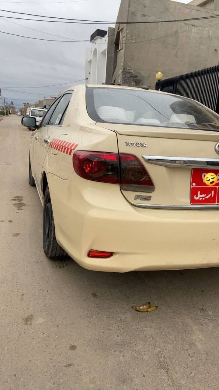 تەکسی بیکاشۆ لۆفرۆشتن مودیل 2010ی تۆماتیک بەخوم کردیتمە تۆماتیک گیرو مەکینە بەشەرت مەکنیەی7تە بەشەرت سەنەوی سالیکە بەسەر جوەسیارەکە دیناریک مەسرفی تیدانیە راستەوخو ڵوناوئیش 4جوار بارجەی هەیە بەلام بە10بارجە دەفرۆشم بیلیدران  بارجەکان هەمووی بیلادە کن دەبی بحەستەم هەیتی جەمەبکی زۆربجوکی داوەی هەیە شایەنی باس نیە لوسحر تەلەفون بکەن لەخزمەتین *********** ڤایبەر وەتسئاب
