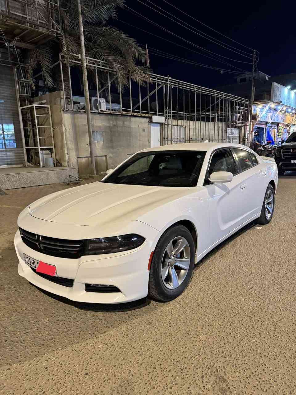 جارجر sxt كلين موديل 16 رقم وهزه جديده سياره بدون حادث ماعدا البنيد مبدل نفس لون لان جان محدث جيتي مكينه 3.6 تو ويل كشنات جلد اوف وايت وشاشه جبيره السعر 192 ومكان السياره بصره معقل ***********
