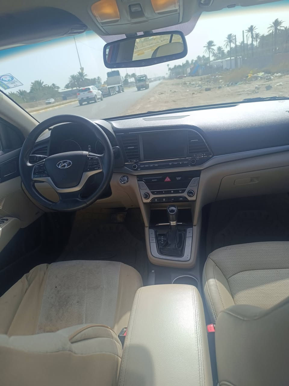 النترا وارد امريكي 2017 فول 1/1 limited  محرك 2000 دوش بيهه بنيد تبديل بدون دواخل فتحة سقف بصمة تشغيل وبصمة ابواب رادار مانع انزلاق تحديد مسار مثبت سرعه كشنات جلد تدفئة كشنات وبعد بيهه مواصفات عداد المسافه 86 ميل رقم بغداد بأسمي مكان السياره حله المركز  السعر المطلوب 132 مع مجال بسيط للاستفسار الاتصال على الرقم ***********
