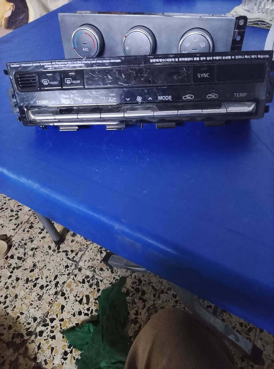 السلام عليكم اخوان غراض مال حاويه اصلي سعر القطعه علا سعر القطعه علا 3000


**إذا كنت صاحب هذا الإعلان وتريد حذفه لأي سبب، رجاءا أرسل رسالة إلى الدعم الفني**