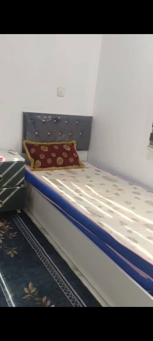 غرفة شبابي للبيع السعر 325 ألف معرض أبو حارث لبيع الأثاث المنزلية الجديد والمستعمل موصل جانب الأيمن بعد جسر الرابع مجاور مؤسسه الشهداء *********** موصل, نينوى
