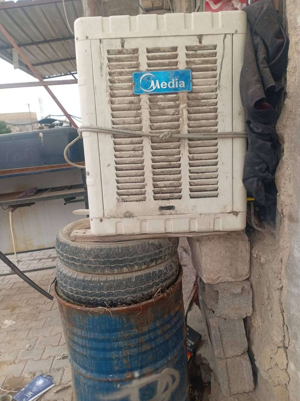 مبرده نضيفه شغاله كامله تجي ٧٠ بيه مجال تشوف بعيونك خياس ماكو كربلا حي المهندسين +964 786 978 6035


**إذا كنت صاحب هذا الإعلان وتريد حذفه لأي سبب، رجاءا أرسل رسالة إلى الدعم الفني**
