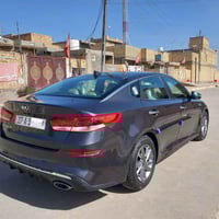 ٢٠١٩ • محرك ٢٤٠٠ • كاميرا خلفية