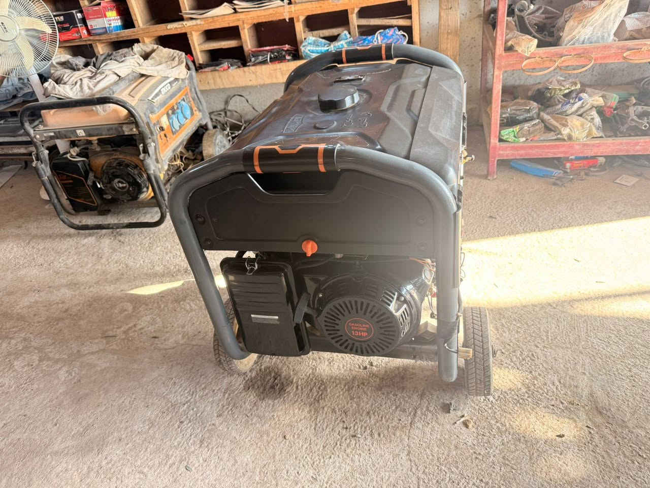 السلام عليكم ورحمة الله وبركاته مولد بانزين كيمول  25 امبير شغال سلف وحبل نكره شرط الفحص وتحميل
الشراي يتصل رقم الهاتف *********** العنوان ديالى قرية الأسود الشارع العام معرض احمد السعر 450 وبي مجال
