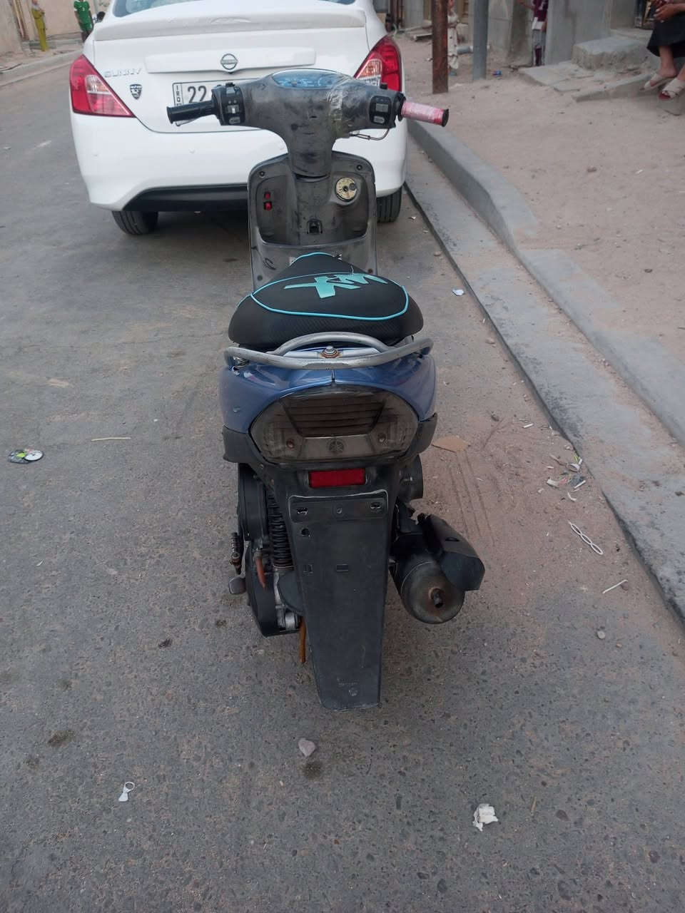 دراجه ماكس قجمه البيع دراجه نضيفه مفتوحه مره وحده مبدل بس بستم كلشي شغال لايتات واشاير السعر 575 وبيه مجال لشراي مكاني بصره زبير محله العرب الاولى قرب جامع الرسول رقمي *********** واتساب متواجد فقط
