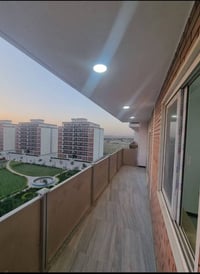 شقه للبيع في مجمع ايادي الكاظميه بسعر مناسب جدا ومن المالك وبدون دلالي...