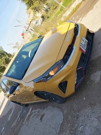 فورتي تكسي موديل 23 بدون ايرباك  بدون لغود ولاشاصي حتى بدون حوض بس ليه...