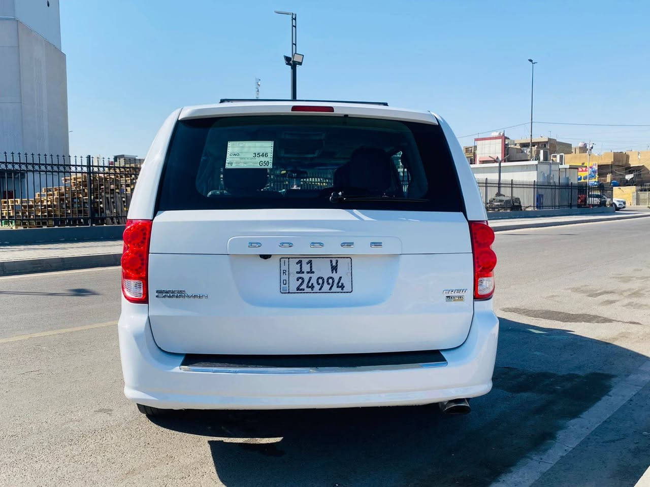 السلام عليكم دوج كرفان للبيع موديل 2015رقم  بغداد    فول مواصفات ترحيب أبواب كهرباء كشن كهرباء حادثها بامريكا الجاملغ الأمامي  والبنيد فقط باقي السياره كفاله كير مكينه حداديه كهربائيات كلها جديده طخم تاير جديد يعني السياره جاهزه من كلشي السعر ١٤٨ وبيها مجال  العنوان بغداد  الاستفسار ***********ملاحضه انه مكلف بل نشر
