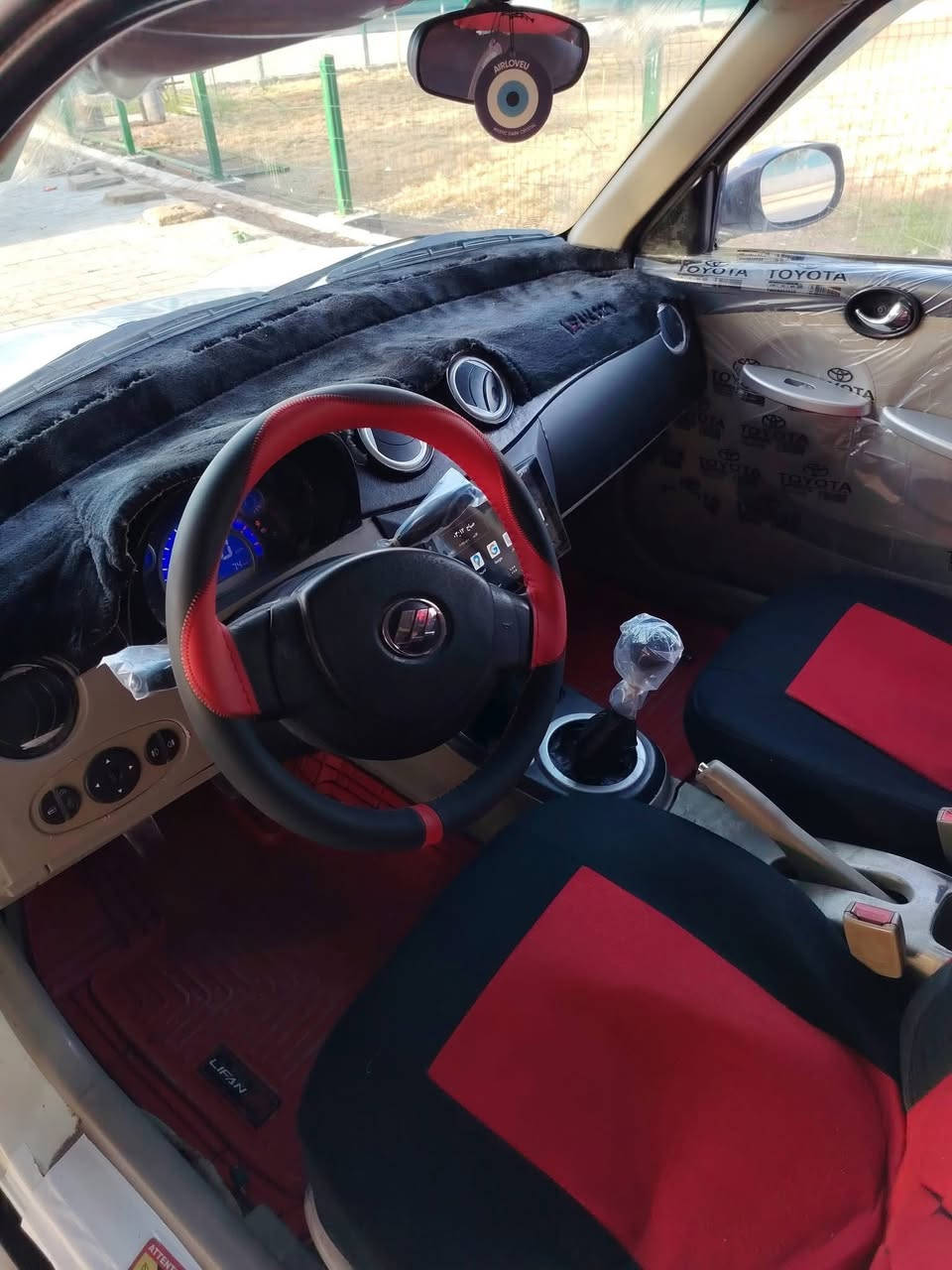 يالله
ليفان 320 
موديل 12
رقم بابل باسمي 
كفاله عامه عدا قطعه صبغ اثر طخه خفيفه بدون اي ضرر داخلي
محرك وكير بحاله جيده 
كلج جديد 
حداديه جديده 
بدي كت جديد 
تخم ويل رياضي تو سايز 
لدات ترحيب 
ادامه لمنظومة الماي 
وادامه لمنظومة البانزين 
شاشه وسستم صوت كامل 
حتى جامه اماميه جديده
لايت عدسه عين الشيطان
بجم وضهر كله جديد 
ماعايزه دينار  
السعر ٤٢ مجاله جدا بسيط 
***********
