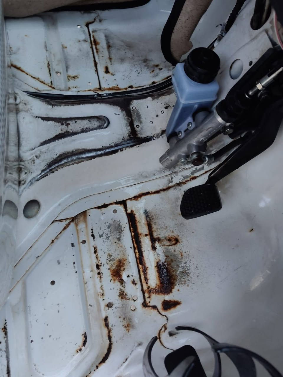 سلام عليكم تكتك لبيع ٢١ نضيفه وخير من الله هاي صوره تكتك مابيه ولا ضربه مكينه مجفته تكتك خير من الله معروضه ب٧ ونص بيه مجال مكان بغداد لحسينيه 
***********
***********
