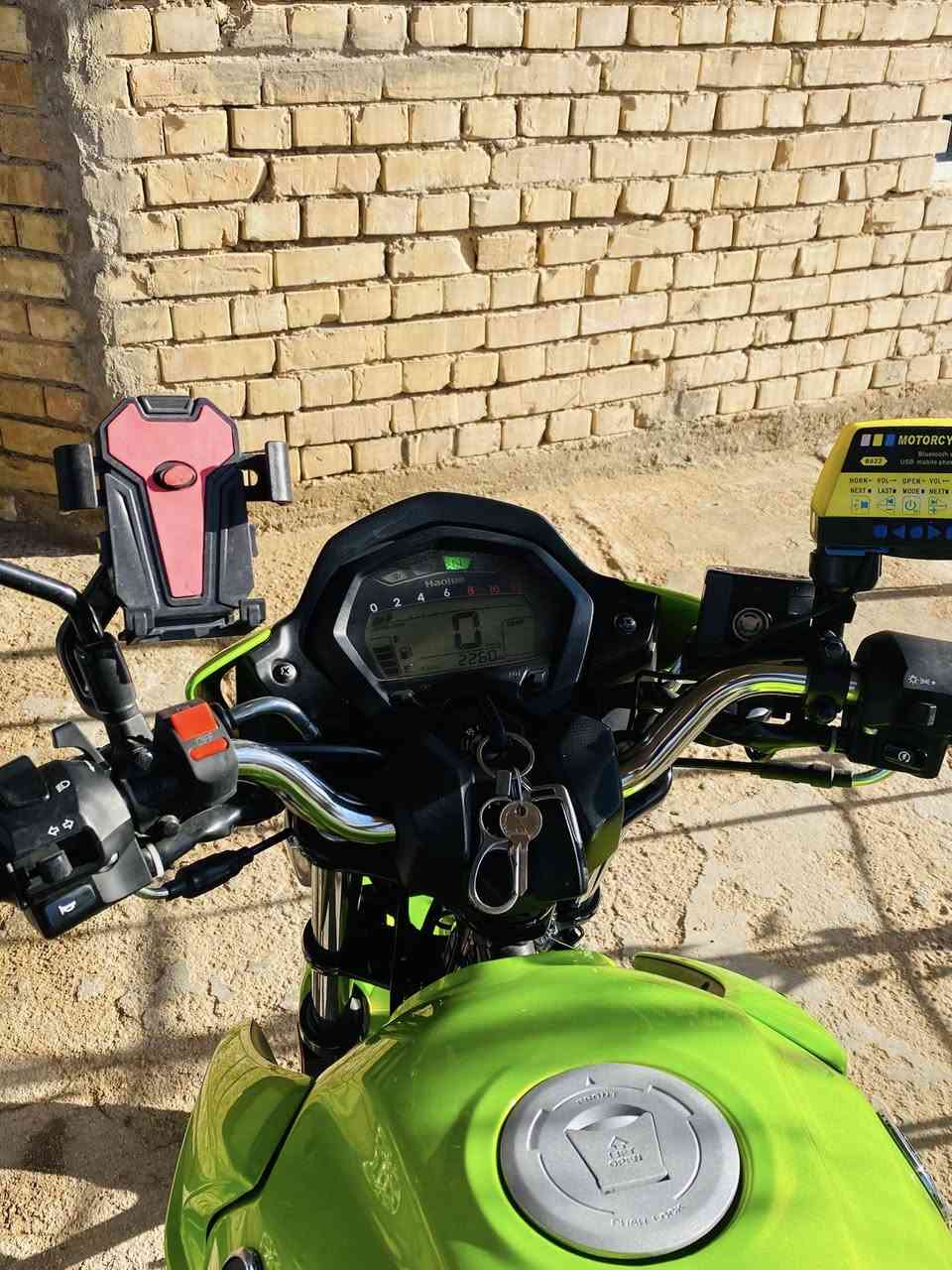 سلام عليكم
هاوجي بطح للبيع موديل 2023 قبل 4 اشهر مشدود دراجه زيرووو ماشي 2000 وقابل لزياده دراجه مكفوووله من كل شي مرقم وجاهز رقم نكليزي (15) تحويل ثاني يوم العنوان صقلاويه شراي اتصل 
***********
