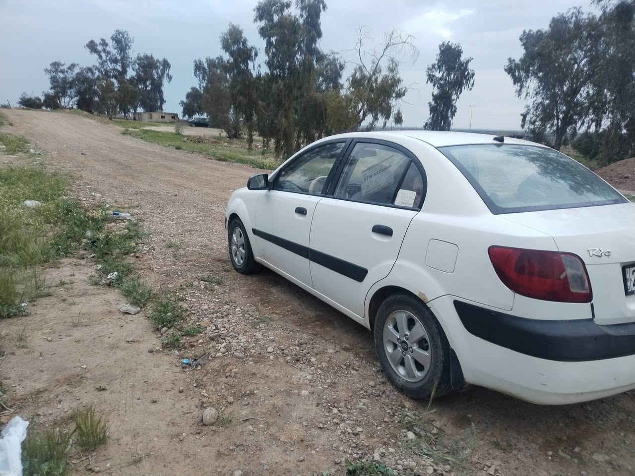 السلام عليكم سياره كيا ريو للبيع موديل 2009
رايدها بـ 80 بيها مجال السياره
الباب الخلفي اليمين فيه ضربه تعتبر قطعه كما موضح بالصوره
محرك 1600 بي تنقيص كلش قليل
التبريد شغال
معلك بيها ولف بسيط
لا يوجد أي صبغ في السياره ما عدا الضربه
مكاني صلاح الدين سامراء
مو متواجد على الفيس الرجاء التركيز في التفاصيل قبل الاتصال
هــ/***********
