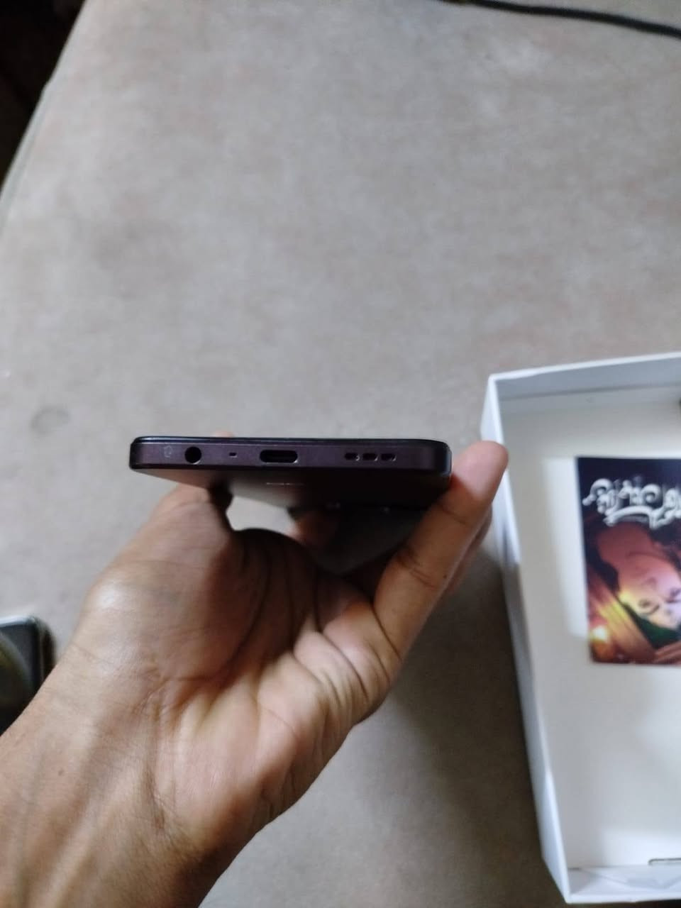 السلام عليكم جهاز oppo جديد ونضيف ل بيع قيم واخذ مكاني مدينه الصدر ***********
