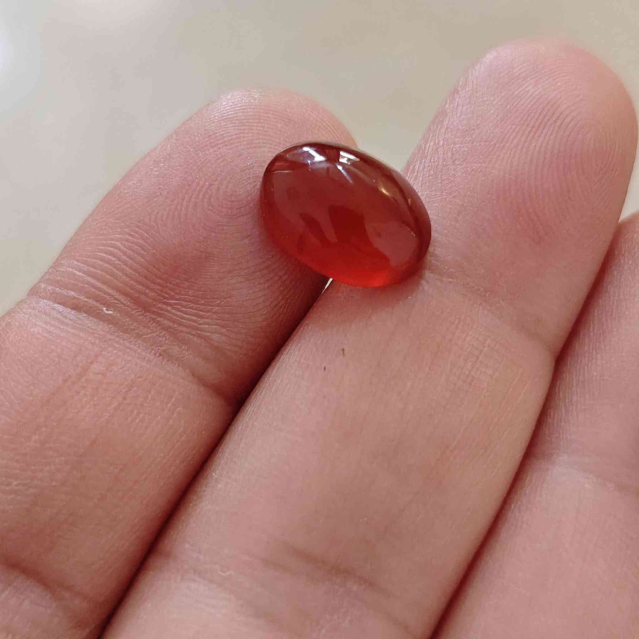 يمتاز هذا الفص بأنه ( يمني ) أصيل
و يمتاز انه لم يتعرض لأي معالجة & و لا تجمير ( حر ) 
فيعتبر " نادر " 
الفص خنصري 

📍النجف الأشرف _ الكوفة _ شارع كوفة نجف الرئيسي
شارع الوائلي قرب مطعم خوخة
☎️ للحجز  / *********** (واتساب)
🚗 توصيل لكافة المناطق
