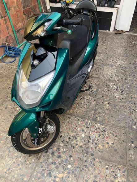 سلام عليكم سكنس شمعةياباني للبيع رقم و سنويه تحويل ثاني يوم  الدراجه خير من الله اي نقص مابيه مكينه كفاله عامه ميحتاج احجي الصور تحكم و تجي تفحص مكان الدراجه بغداد الشعب السعر المطلوب 28 ورقه و بيه مجال الي معاجبه السعر السوك كلشي بي ‭0770 084 2409‬
ممتواجد فيس فقط رقم او واتس اب
