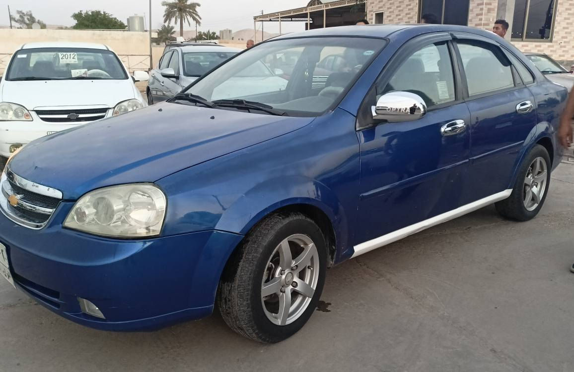 اوبترا2007 كير اوتوماتيك
رقم سليمانية سنوية منتهي سنتين 
محرك امحور دايو نوبرا حجم20
محرك كير شرط كير اوتوماتيك التبريد الثلج
سيارة بيها 4قطع صبغ  اني ابيعها حزام 
سيارة شاصي صدر كهربائيات محرك كلها شرط 
السعر60$وبيها مجال
مكان دوز خورماتو 
***********
*********** طوز, صلاح الدين
