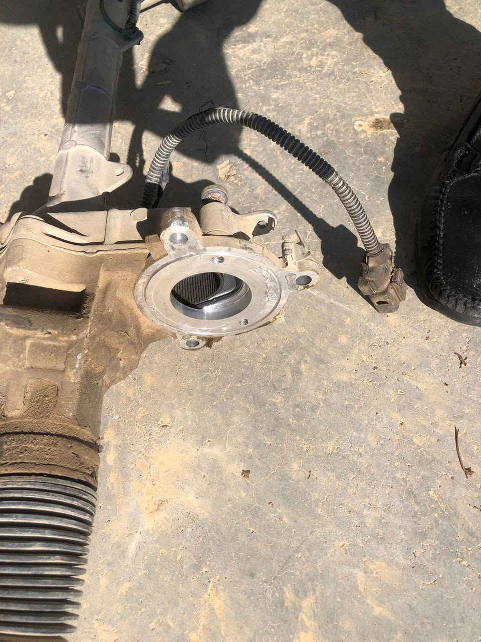 مەجموعە سوکان فۆرد ڤیوژن 2017 بۆ زۆربەی مۆدێلەکان ئەبێت ..بەشەرت
شوێن تاسڵوجە 
 نرخ 100دۆلار قفڵی
*********** السليمانية, العراق
