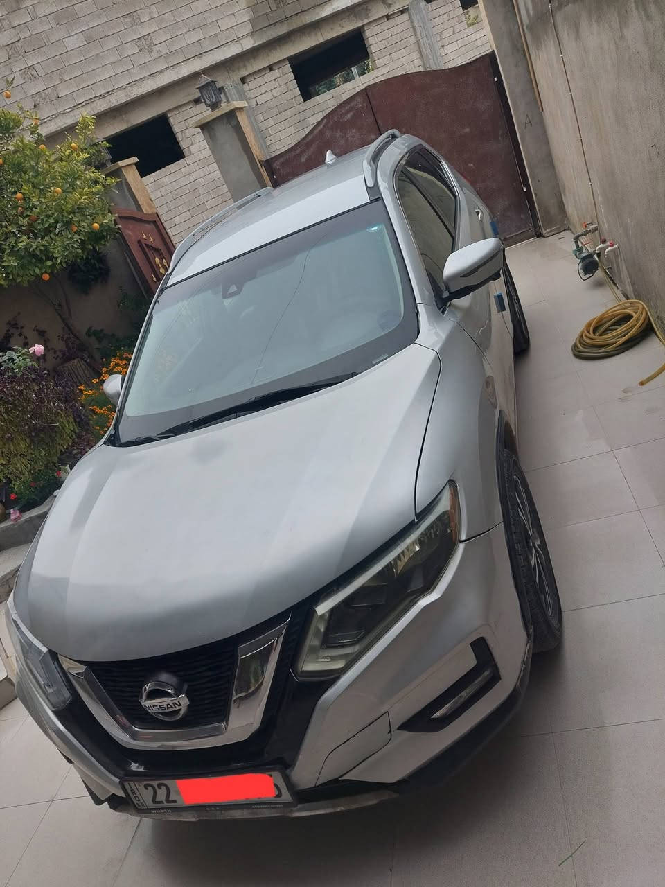 نیسان رۆژ موديل 2018  SL فول  للبيع فقط ،
سياره ضررها :- 4 قطعه صبغ بدون دواخل شرط ،
سیارە فول وشغال ، محرك ،كير ، حداديه كلها شرط ،
رقم وسنويه جدیده الی 2029 تحویل + وکالە ب شرط ،
السعر :- 138$ ومجال بسیط عنوان بردرش بین عقرە و موصل ،
 ،،،،،،،،،،،،،،،،،،، *********** ،،،،،،،،،، واتساب + فایبر ،،،،،،،،،،،،،
