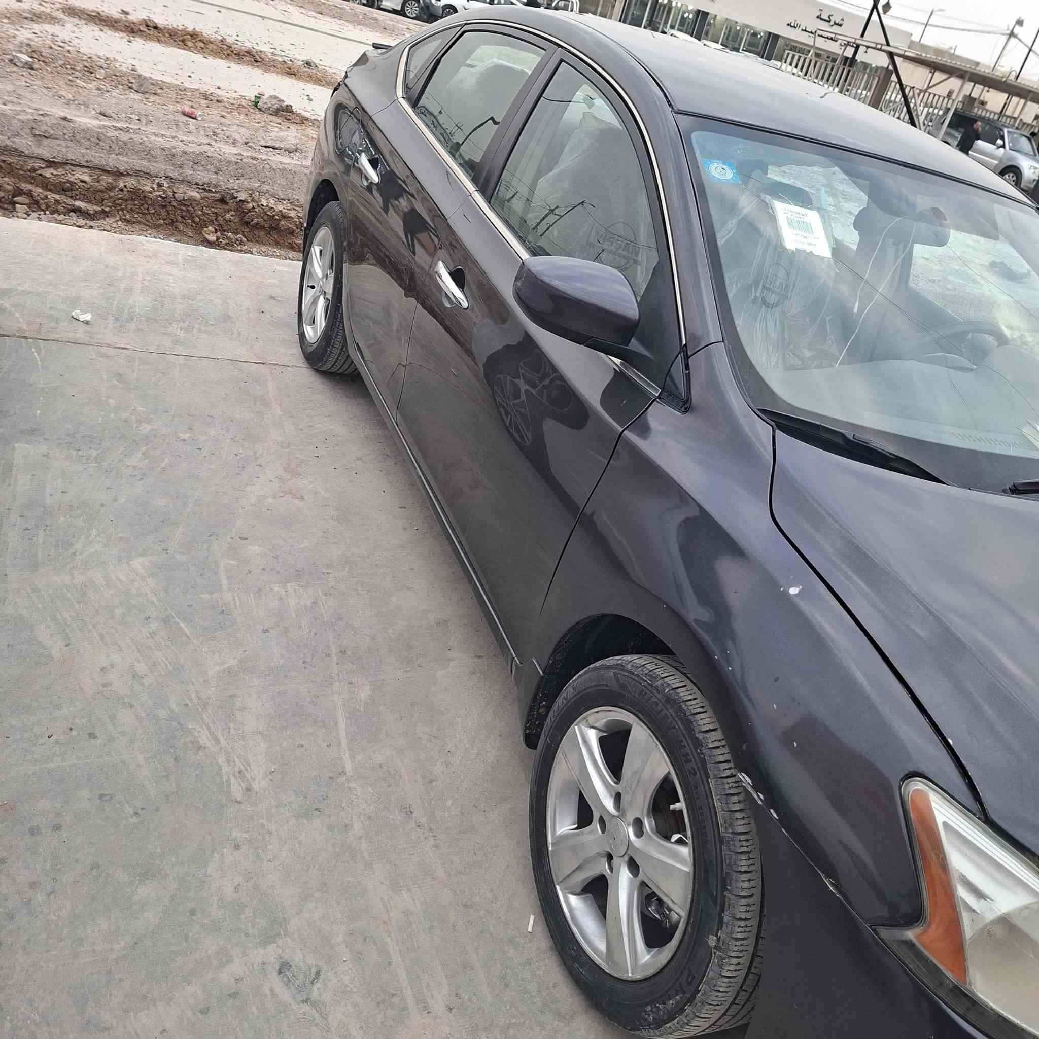 السلام عليكم نيسان سنترا للبيع موديل ٢٠١٣ رقم واسط سيارة مامتعوبة ماشية ٨٠الف مكان سيارة الكوت 
السعر ٨٨وبيهة مجال
*********** واتساب
