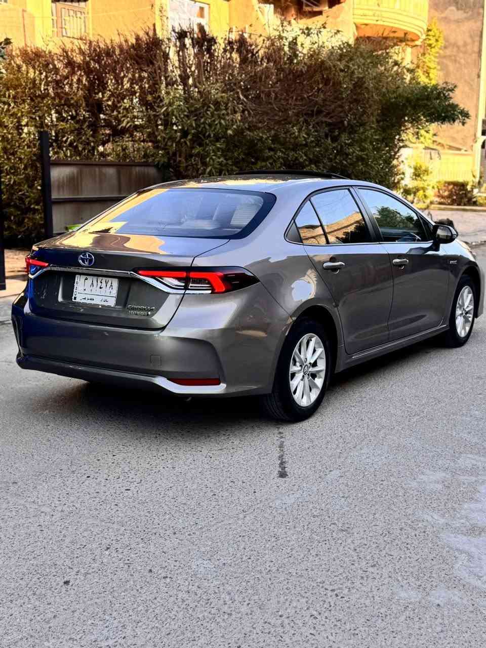 📍📍📍📍📍السلام عليكم 📍📍📍📍📍

كورلا هايبرد 2022 شكل الخليجي 
لون مميز ذهبي

ماشية 46 الف

المواصفات:

كشن السائق كهرباء

فتحة سقف

داخل بيجي جلد

قطعتين تبريد 

شاشه

كامره خلفيه 

رادار امامي 

السياره مكفوله من الصبغ  فقط بارد قليل جدا 

 العنوان بغداد شارع فلسطين 

السعر ((( 135 ))))وبيها مجال بسيط  

0771 846 3585
