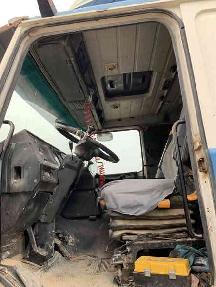 اللّهمّ﮼صَلَ﮼وَسَلَمْ﮼عَلَىٰ﮼نَبِيَنَا﮼مُحَمّدٍ 

اكسانيا قلاب 113اصل سحال چوب موديل 1987 حجم 400  

گير خمسه بدون صبغ ودعم مكينه گير اكسن شاصي بشرط 

سعر 145$ورقه وبيها مجال

رقم تلفون***********/ *********** واتساب
#معرض_حجي_زياد_اربيل_خبات_اسكي_كلك
