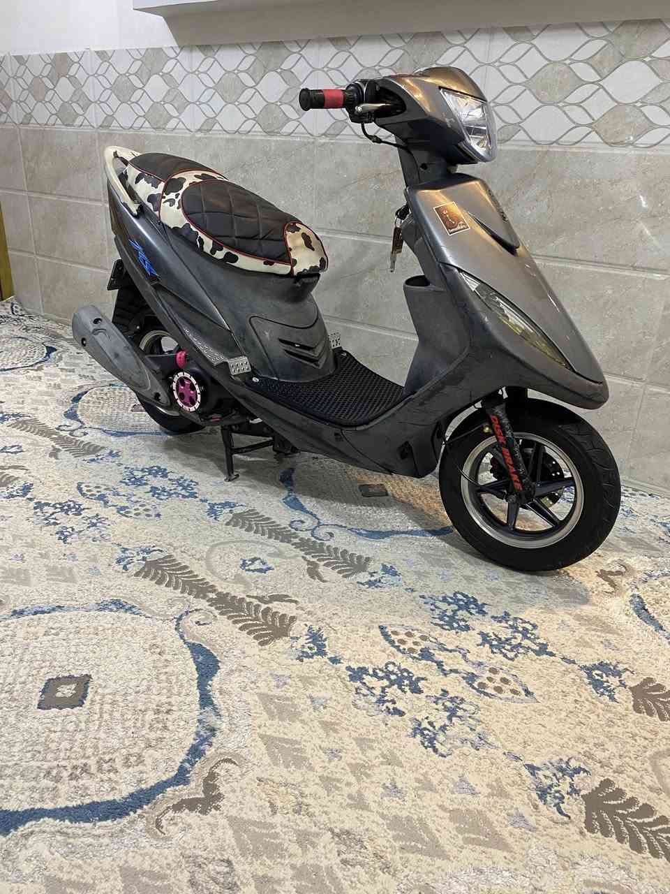 وكاله للبيع. مال جناي عمي جيب ألف فيتر وفحص دراجه ما طالع بيه كفاله من كلشي ختمً واحد بيه تزويد خفايف شوفت عينك طالعه من زيوني الشمري وصل معرض موجود كربلاء. ستفسار اكثر رقم ***********
