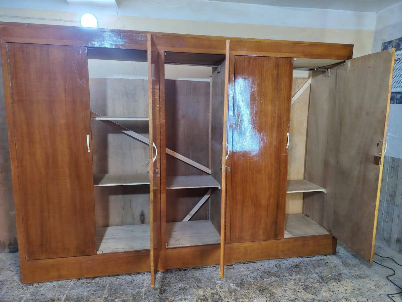 كنتور صاج ابو 5 نرماده شريط  تزكام كلش نضيف السعر 230 نهايتها العنوان ناصريه مركز


**إذا كنت صاحب هذا الإعلان وتريد حذفه لأي سبب، رجاءا أرسل رسالة إلى الدعم الفني**