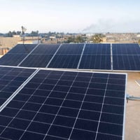 لوحات لونجي ٦٠٥وات×٧ • انفيرتر itel ٦ كيلو • بطارية ليثيوم PTT ١٥kw