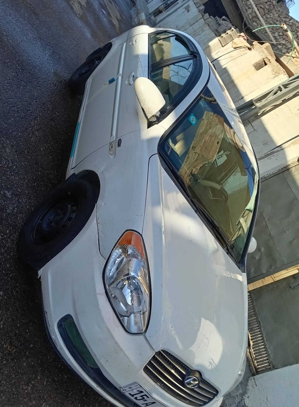 اكسنت للبيع
موديل 2008 لون ابيض
رقم الانبار دولي بسمي
سنويه لسنه 29 
تبريد تدفئه شغلات 
كهربائيات كامله من كلشي
فقط الكشر نضافه 75 %
كير محرك فول ممتاز
تخم تاير جديد صارلي اقل من شهر 
السعر 70 بيها مجال اذا شراي 

***********
