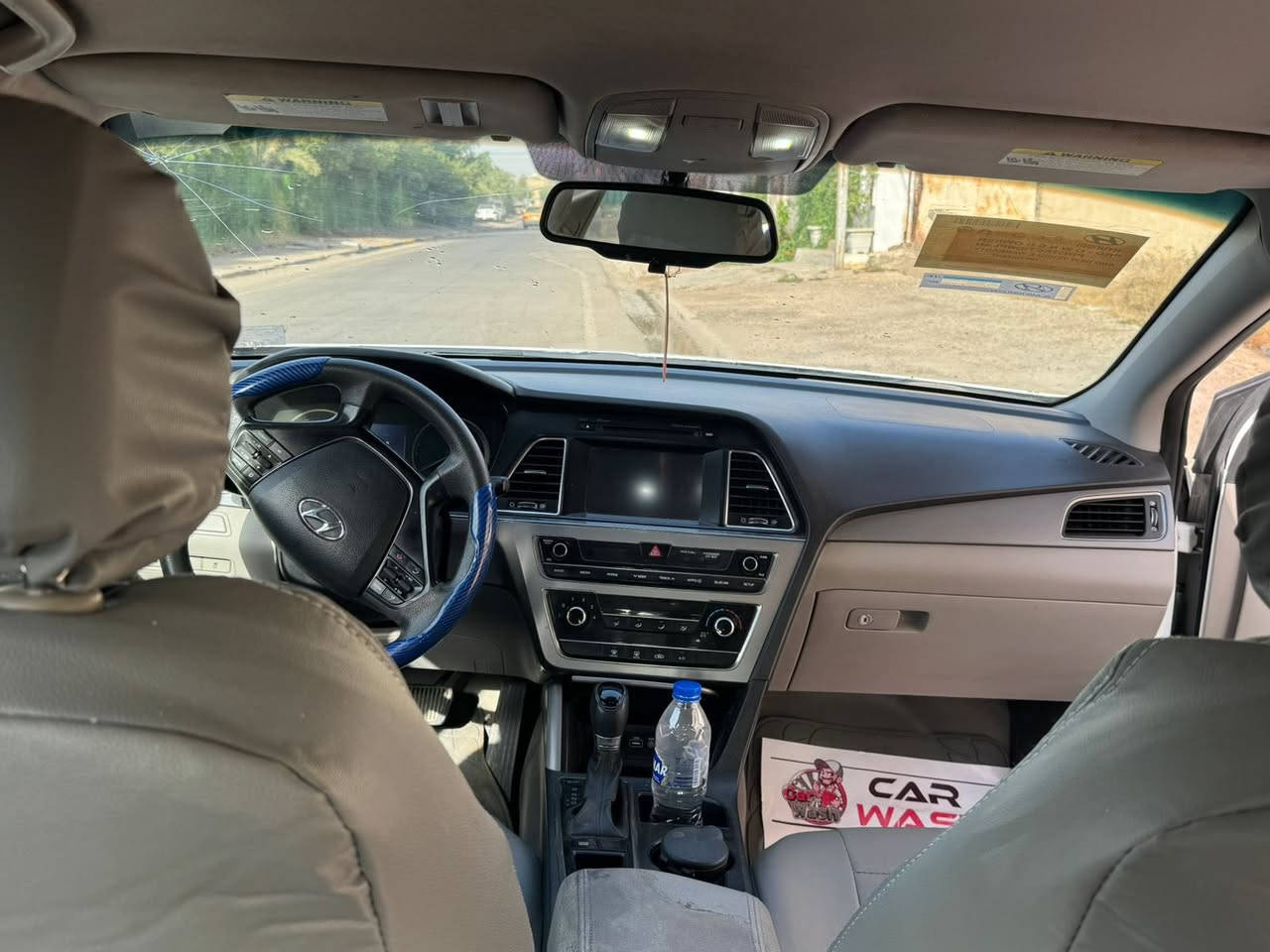 سيارة سوناته موديل 2106وارد امريكي حادثها بابين جهة اليسرى ابيع صفحة يسرى كاملة مواصفات عادية مكينة gdi2400محرك وكير سالم السعر 105
العنوان بغداد***********
