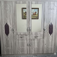 كنتور ٤ ابواب • نظيف • مرايه مكسوره
