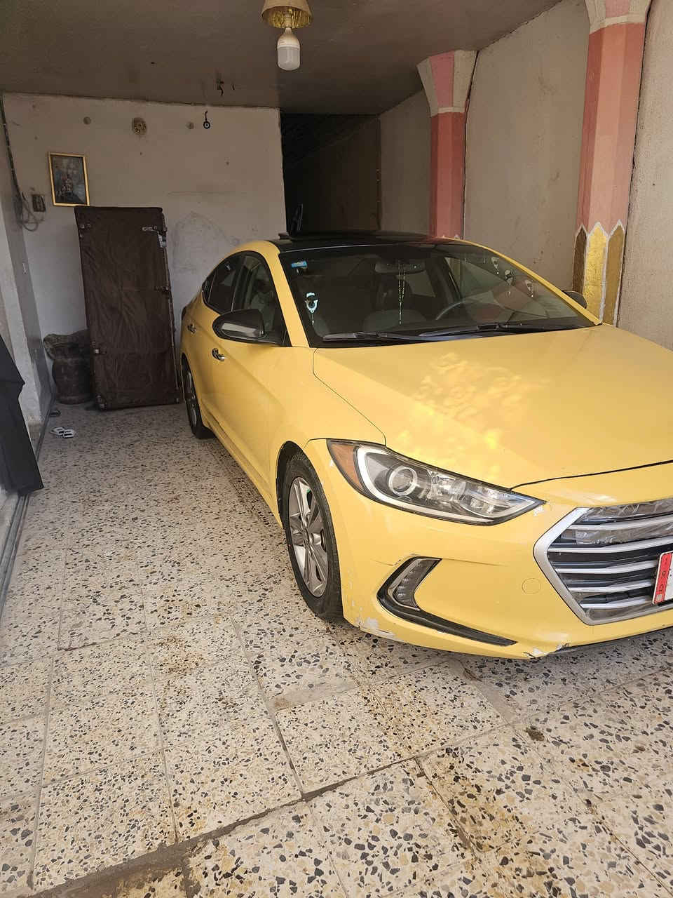 السلام عليكم النترا 2017 وارد امريكي سياره فول واحد على واحد حادث سياره بس جنطه سيارهنسياره جير مكينه كفاله سياره على وضع الشركه ما ملعوب بيها سياره باسمي تحويل ثاني يوم مكانها بغداد والسعر 128 والاستفسار على هذا الرقم***********
