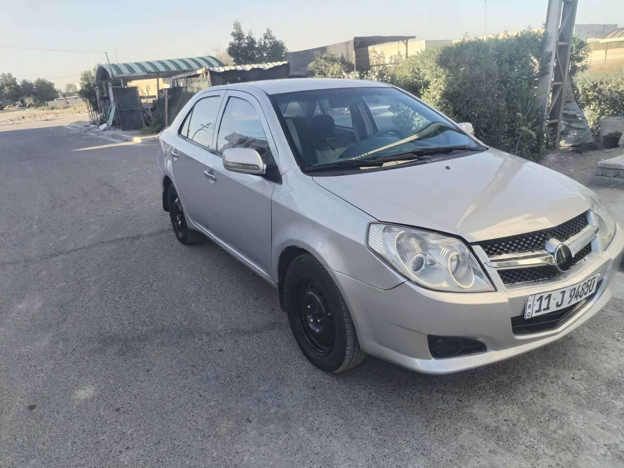 جلي ام كي ٢٠١٢ للبيع مصبوغه حزام جماليه بسبب جراد  سياره جاهزه وتحويل مباشر العنوان بغداد البياع للاتصال *********** السعر ٣٦
