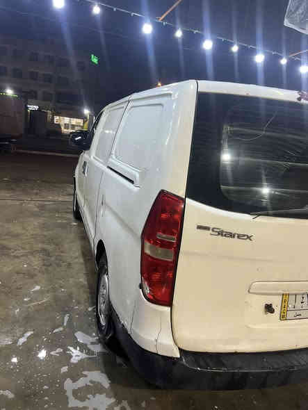 السلام عليكم استاركس فان 2011 للبيع /السياره جاهزه من كل شي/ مكينا مفتوح 3000 سوبر مشترك /السياره تبريد قطعتين /السياره مصبوغه عام بسبب التغليف /بيها ضربه بالجاملغ خلف السائق
السعر المطلوب 112$ وبيها مجال بسيط  السياره باسمي تحويل ثاني يوم/المكان بغداد البلديات 
***********
***********
