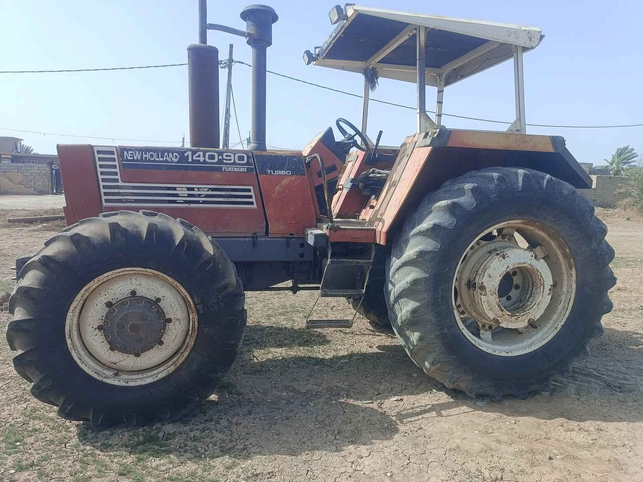 مكينه للبيع حجم 140 بدون رقم جاهزة لشغل تصل ***********
