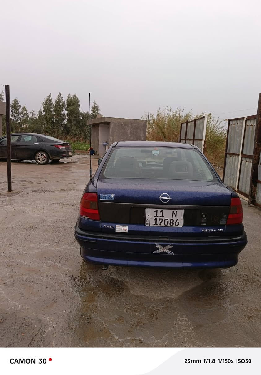 بغداد الدورة 
السلام عليكم 
استرا اوبل موديل 1994 
صبق بلادي اي حادث مابيها سياره خير من الله 
تخم تاير جديد مكينا 2000 دوش كير جديد رياضي 
داخل السيارة بلادي يعني النظافة السيارة 100/100 
مكفوله سياره الاستفسار اتصل 📲📞 على الرقم )) ((‏‪ ***********‬‏)) تحويل مباشر
