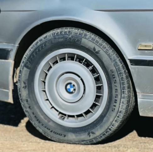 ئەم چوار ویلە عادیە بۆگۆڕینەوە لەگەڵ حەسیری  باقیش ئەدەمەوە بەشتێک بەدڵم بێت


**إذا كنت صاحب هذا الإعلان وتريد حذفه لأي سبب، رجاءا أرسل رسالة إلى الدعم الفني**