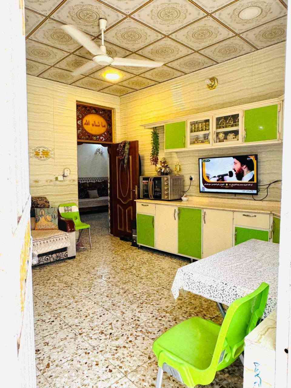 🏡 دار للـــبيــــــــع
📍 الموقع: حي الامام شارع المستوصف 
✨ المواصفات:  
▫️ المساحة: 200 م²  الواجهة 11 م
..........
🔹 محتويات الدار: 
_ غرفة نوم 3 
_صالة 
_ مطبخ 
_ كلدور 
_ صحيات 
---------------------------------
📞 للاستفسار والمعاينة: 
الاتصال على الارقام :
***********☎️ واتساب    
او مراجعة المكتب 
الحلة _  شارع المقام / مجاور مول الحسن 
--------------------------------
✅ نستقبل جميع عروضكم السكنية 🏠 والتجارية 🏡 بكافة مناطق الحلة
