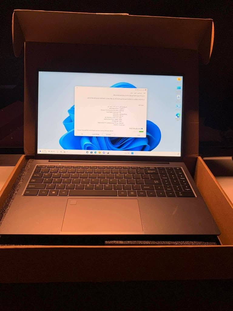 لابتوب من شركة KurieTim موديل T156A 
 مستخدم 10ايام 

المعالج (CPU)
‏Intel Alder Lake-N N150
رباعي النواة، أداء سريع وسلس 

الرسوميات (GPU)
‏Intel UHD Graphics

الشاشة
15.6 بوصة IPS
‏FHD (1920×1080)

الذاكرة (RAM)‏16 GB DDR4 RAM

التخزين (SSD) 256
 • دعم توسيع MicroSD

نظام التشغيل
‏Windows 11 Pro

البطارية
‏8000 mAh
تصل إلى 6 ساعات استخدام

المنافذ والاتصال
‏USB 3.0
‏USB Type-C
‏HDMI
‏MicroSD
‏Wi-Fi
‏Bluetooth

المميزات الإضافية
إضاءة خلفية للكيبورد
قارئ بصمة
هيكل ألمنيوم
تبريد مروحي
مفصل شاشة 180 درجة النجف, العراق


**إذا كنت صاحب هذا الإعلان وتريد حذفه لأي سبب، رجاءا أرسل رسالة إلى الدعم الفني**